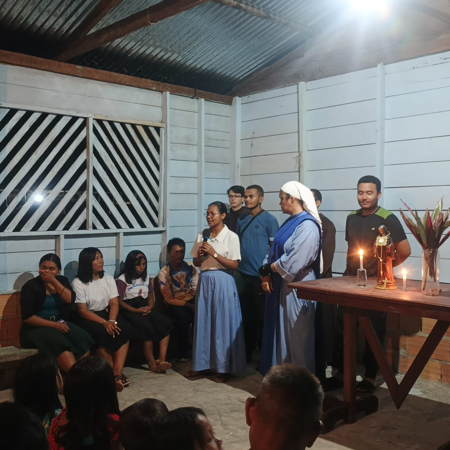 Crianças indígenas